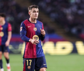 每体：由于巴萨VIP座位收入还未获审批，出售卡萨多或将成为B计划