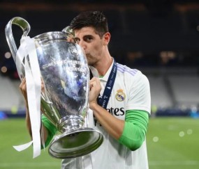 九游体育-库瓦：扑马内那次更关键 本泽马：皇马有最好的教练